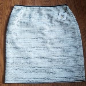NWT Calvin Klein Skirt